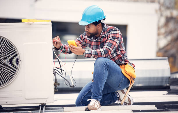 Best Licensed Electrician  in Mayflower Village, CA